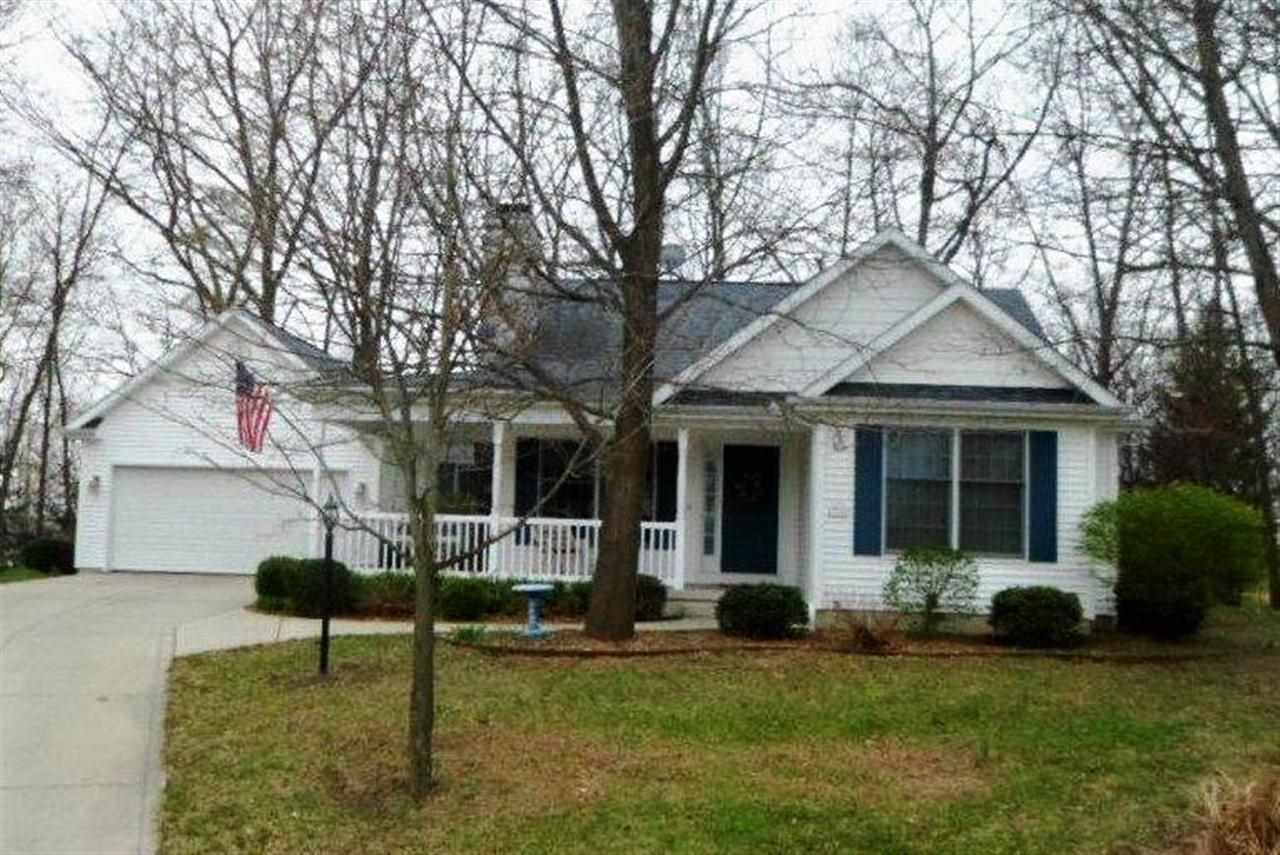 1774 Greyfeather Ln, Rochester, IN 46975 photo 1