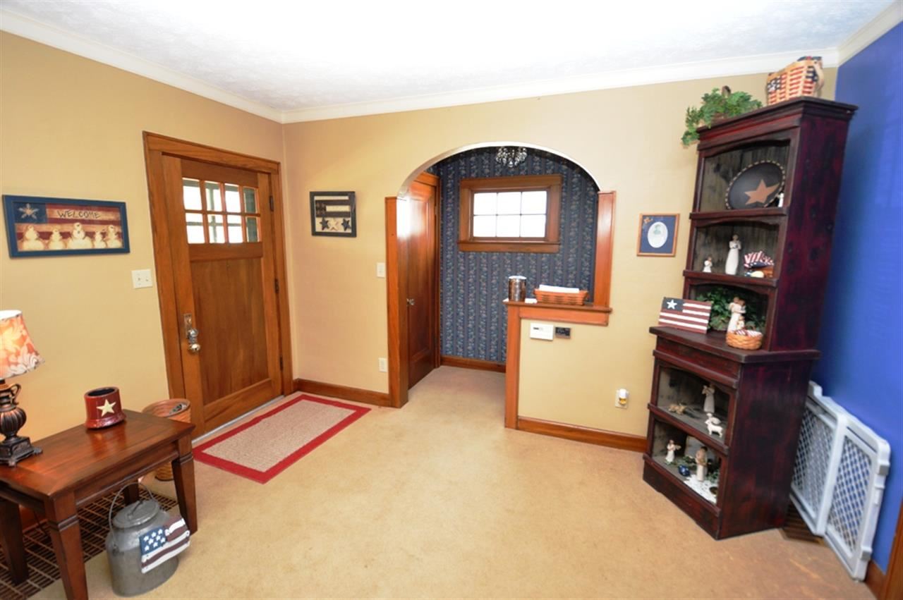 651 S Harrison St, Frankfort, IN 46041 photo 2