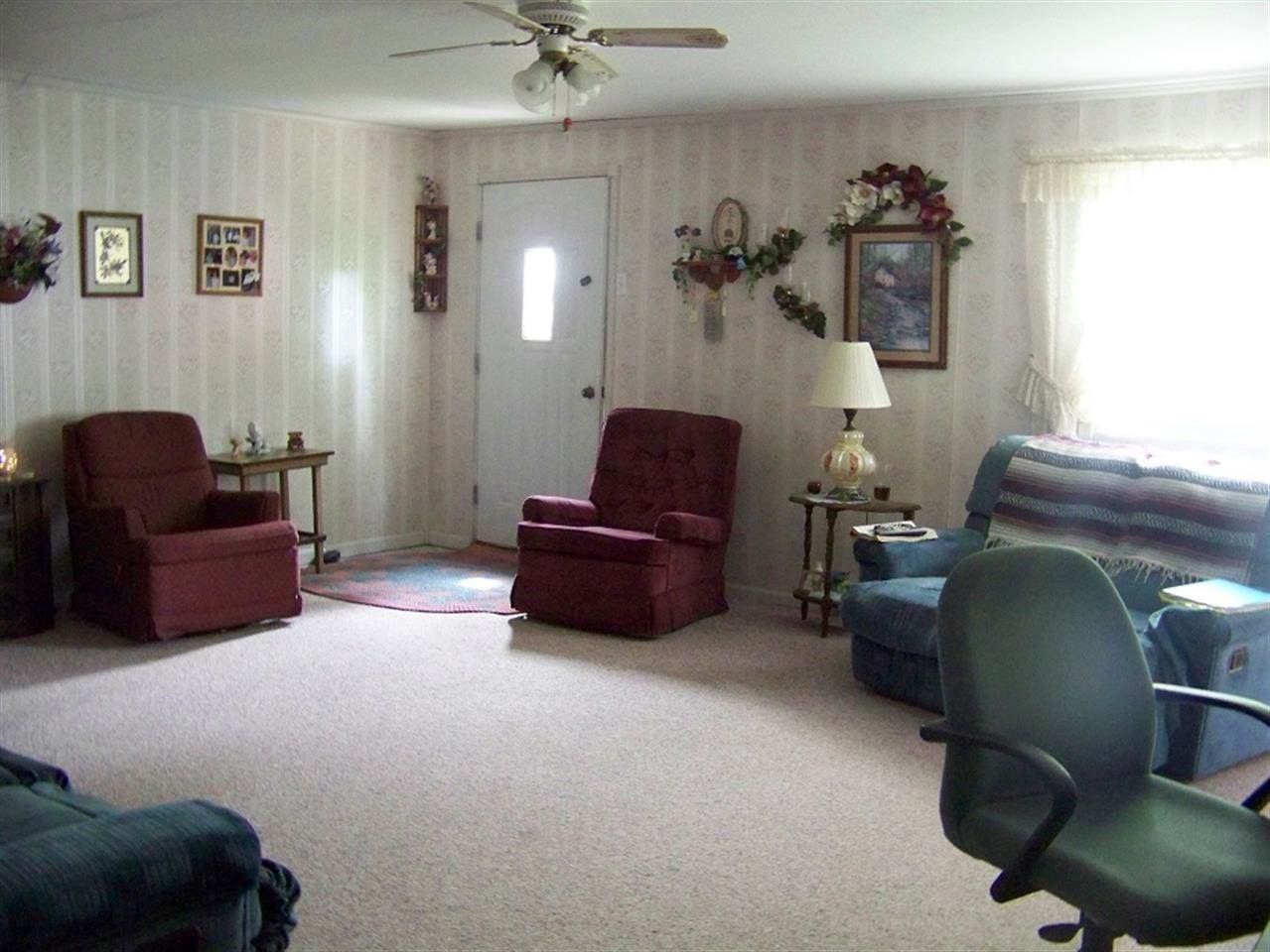 203 W Broadway, Bunker Hill, IN 46914 photo 2