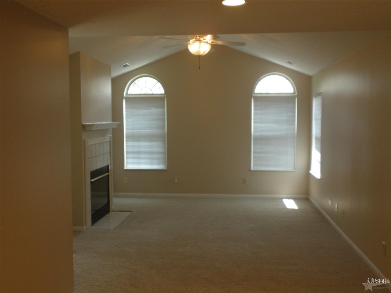 5130 Coventry Ln, Fort Wayne, IN 46804 photo 6