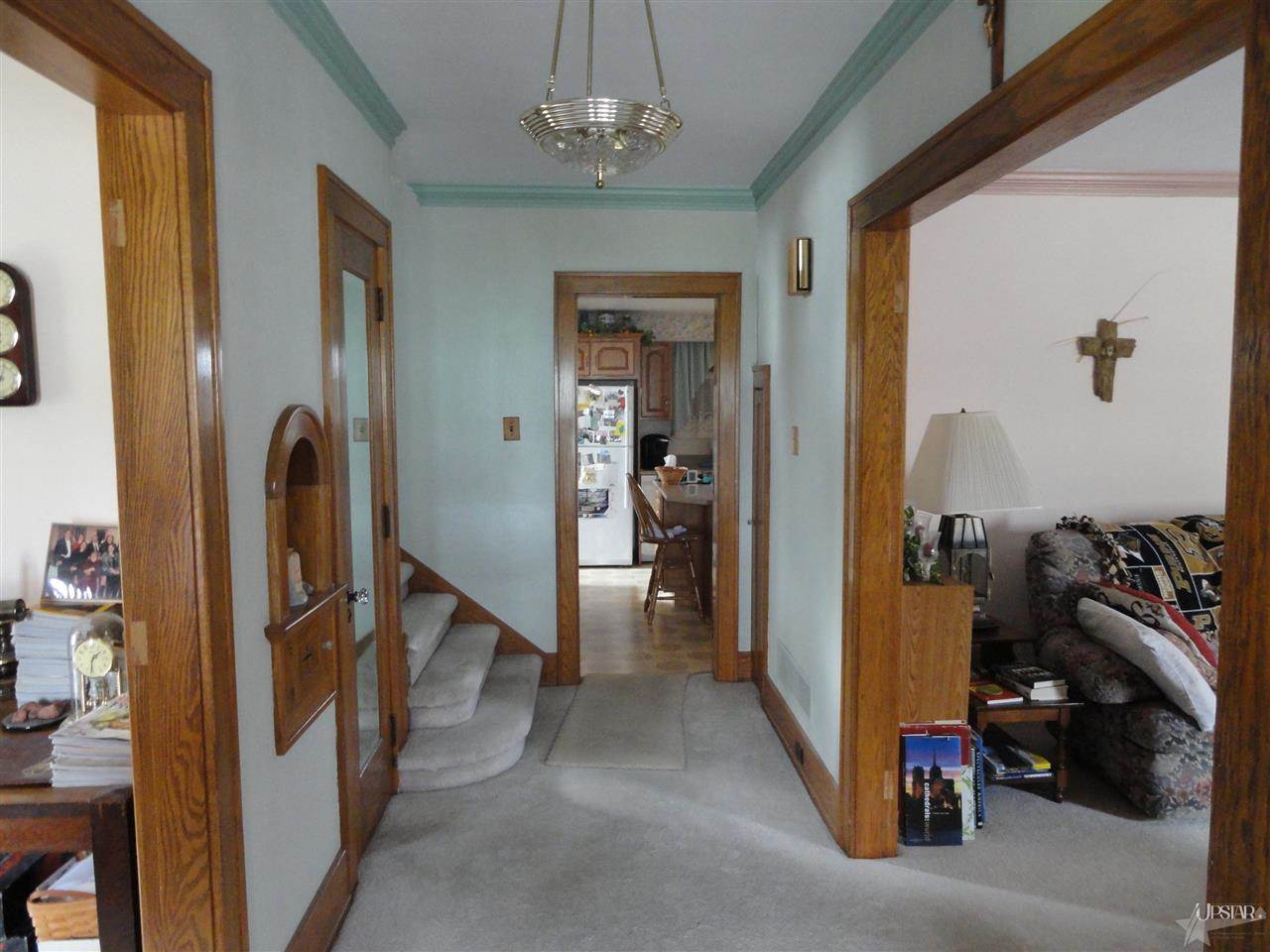 321 Jackson St, Decatur, IN 46733 photo 5