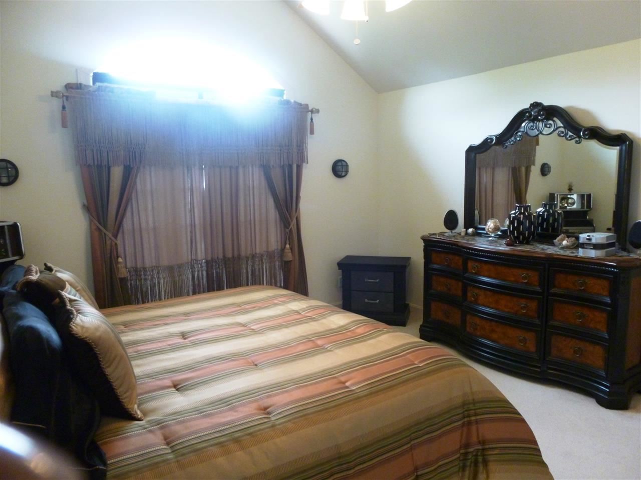 6611 Oakshire Ct, Newburgh, IN 47630 photo 15