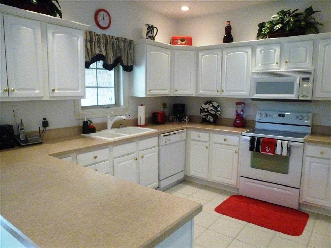 6611 Oakshire Ct, Newburgh, IN 47630 photo 12