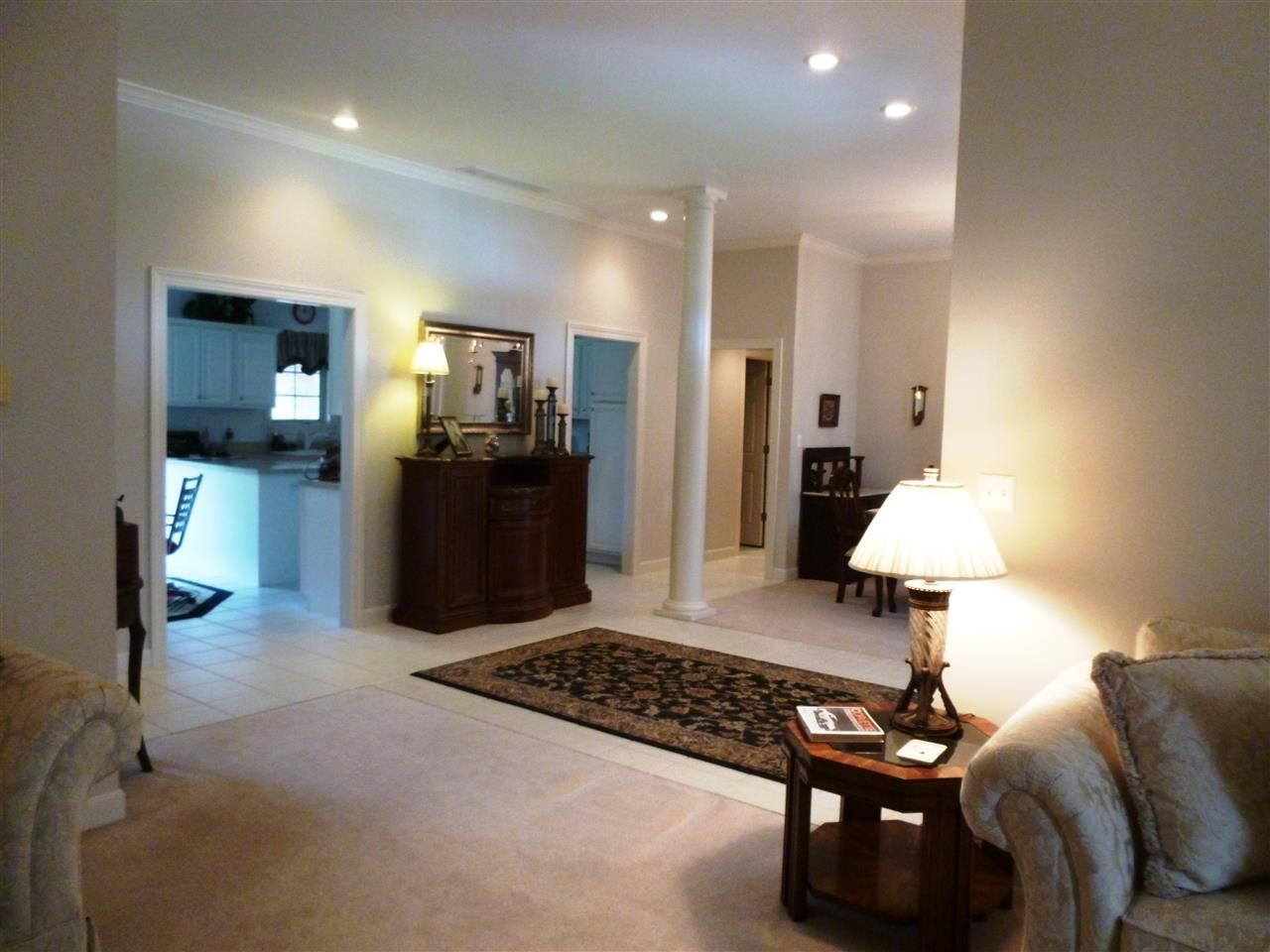 6611 Oakshire Ct, Newburgh, IN 47630 photo 8
