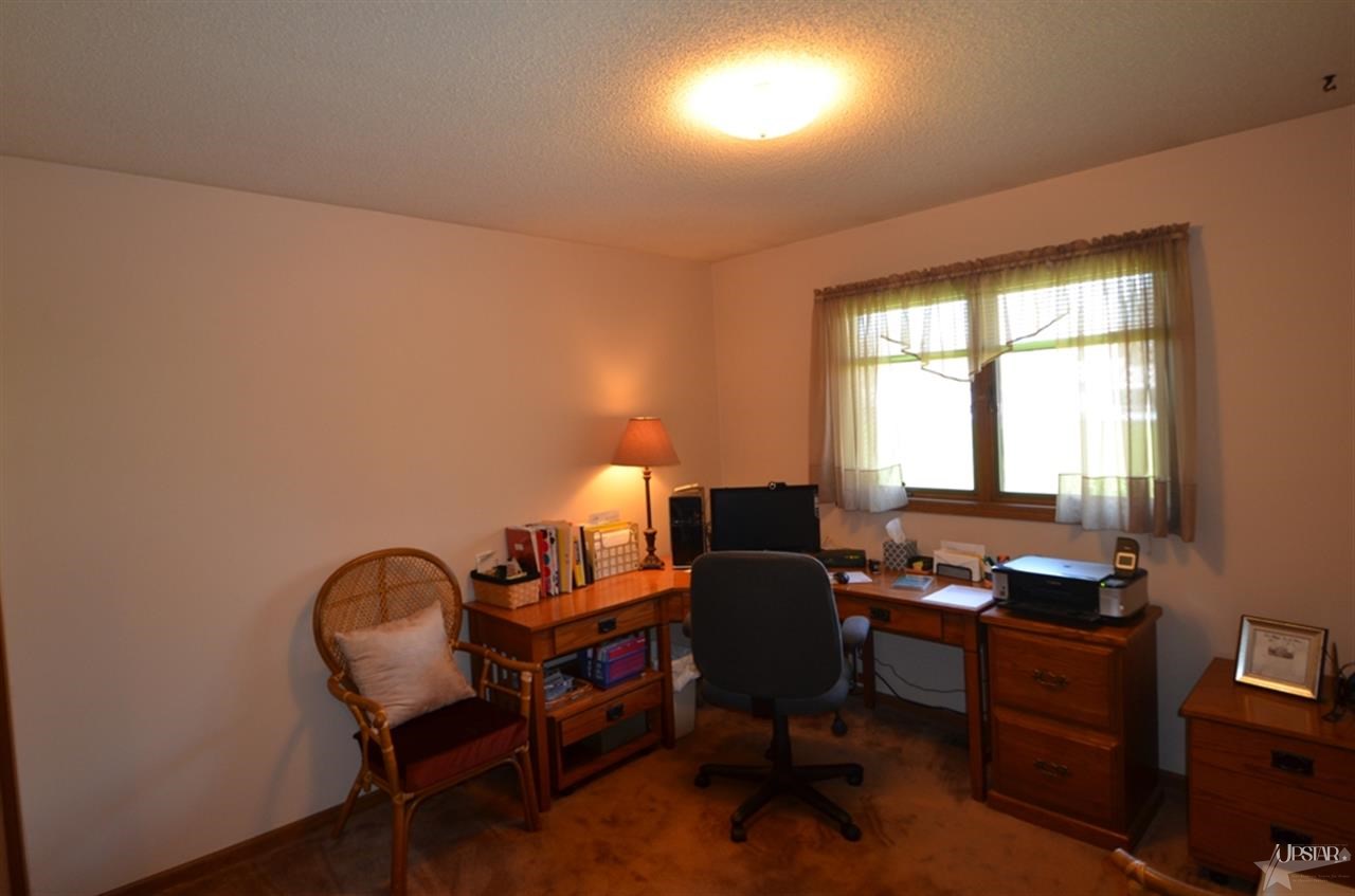 1422 Pelham Dr, Fort Wayne, IN 46825 photo 22