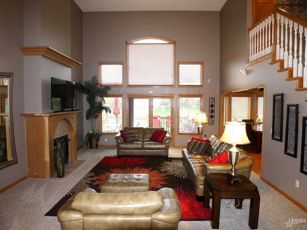 12313 Golden Harvest Dr, Fort Wayne, IN 46845 photo 3