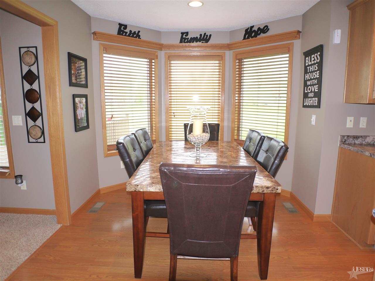 12313 Golden Harvest Dr, Fort Wayne, IN 46845 photo 8