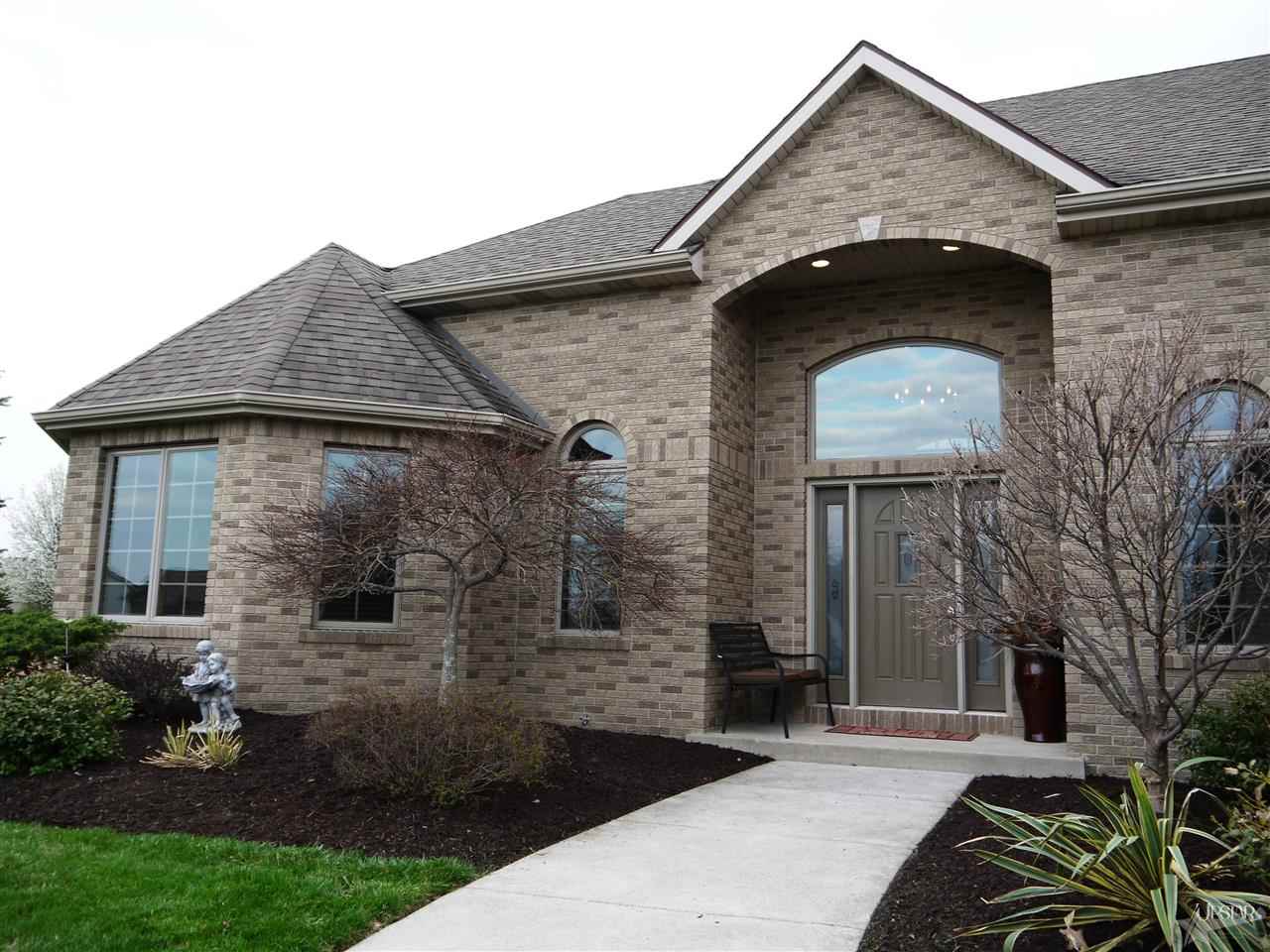 12313 Golden Harvest Dr, Fort Wayne, IN 46845 photo 2