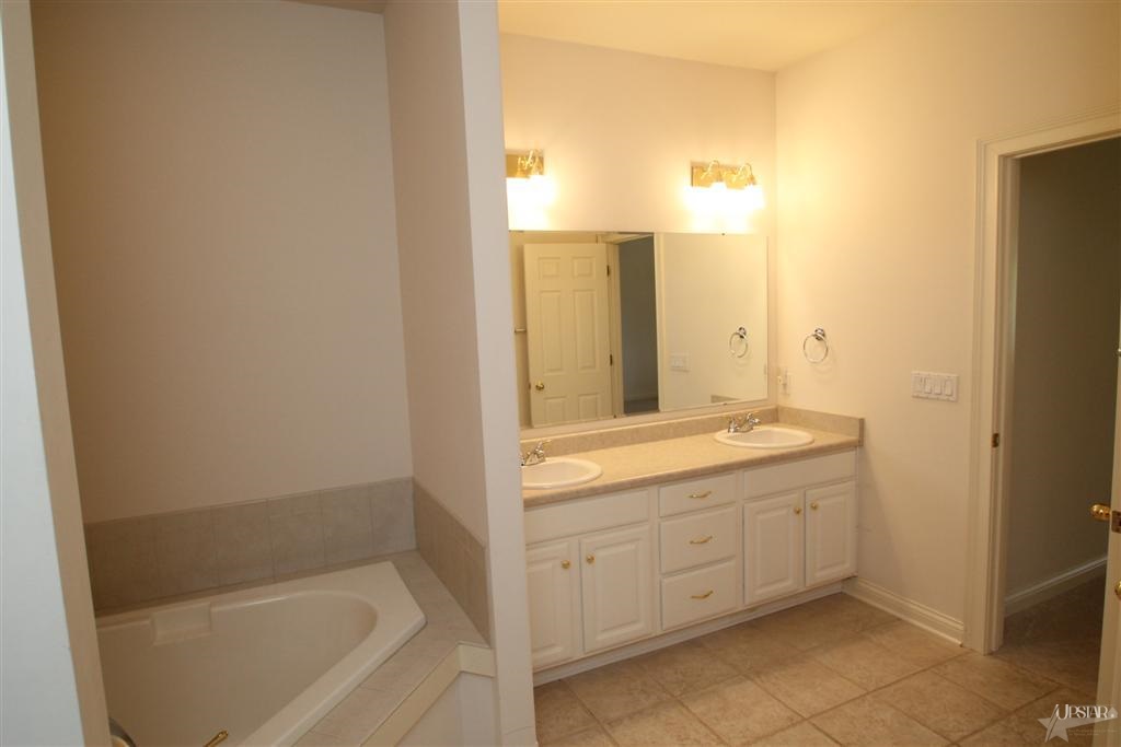 12921 Bordeaux Pl, Fort Wayne, IN 46845 photo 18
