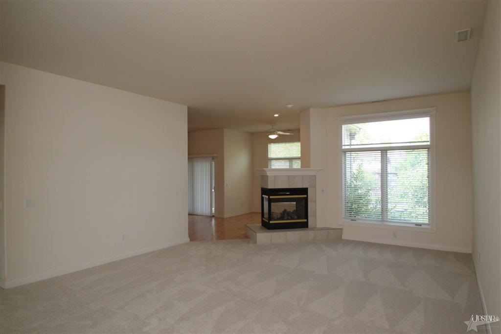 12921 Bordeaux Pl, Fort Wayne, IN 46845 photo 7