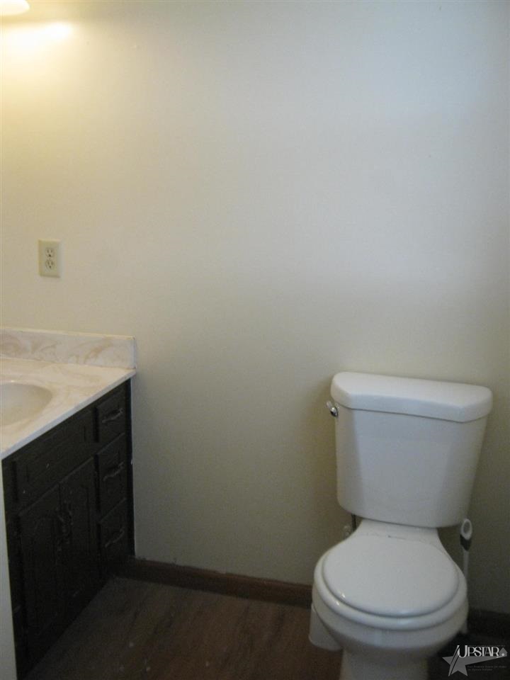 133 Hickory Knoll Dr, Bluffton, IN 46714 photo 8