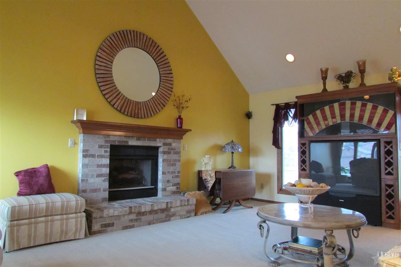 7529 Greymoor Dr, Fort Wayne, IN 46815 photo 7