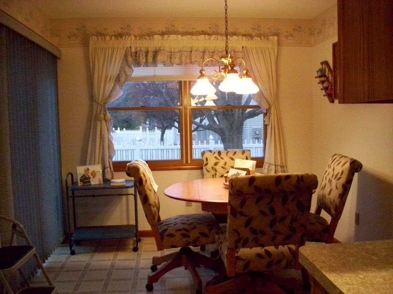 3205 Village Ct, Goshen, IN 46528 photo 5