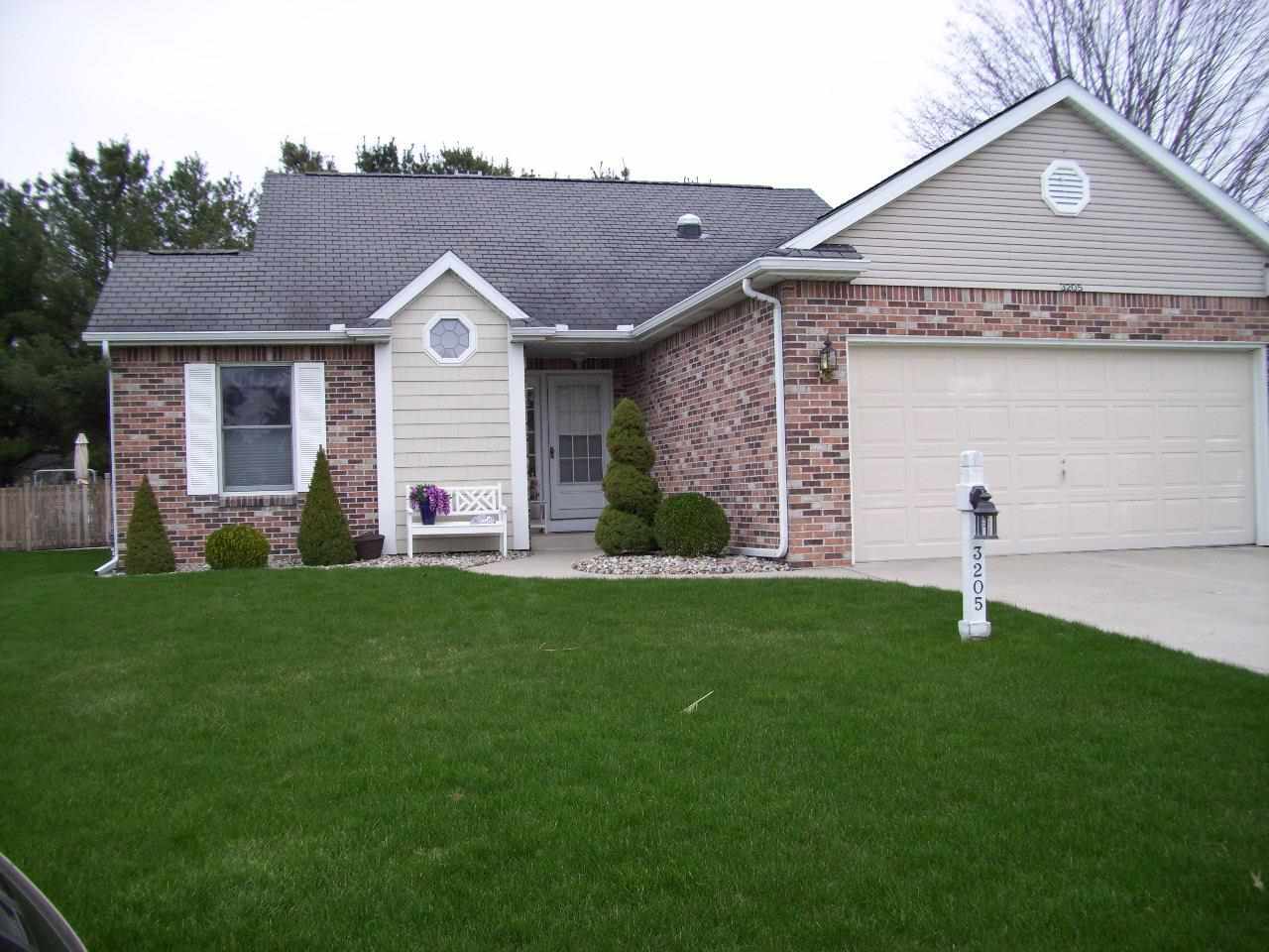 3205 Village Ct, Goshen, IN 46528 photo 1