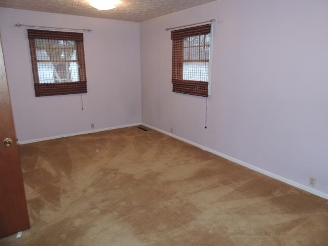 1000 Delphi Ave, Frankfort, IN 46041 photo 9