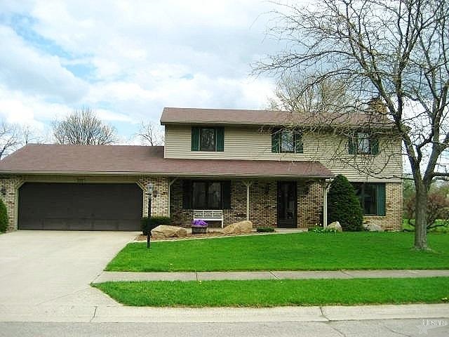920 Pinehurst Dr, Fort Wayne, IN 46815 photo 1