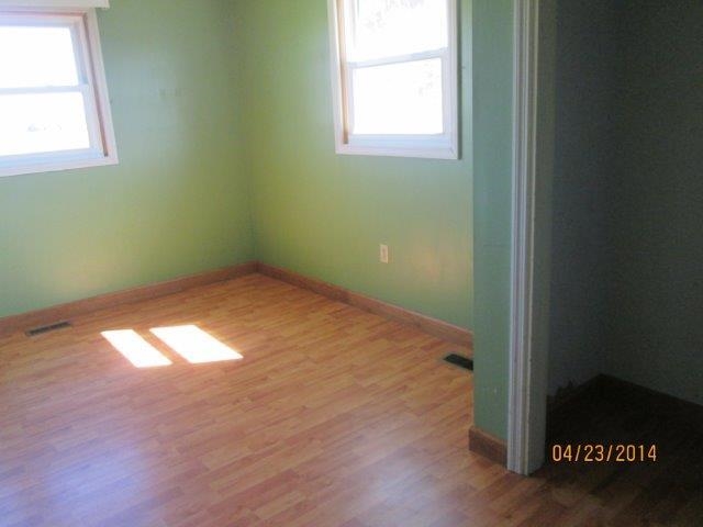 2028 S Parry Dr, Warsaw, IN 46580 photo 5