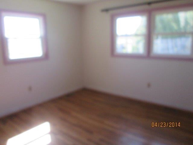 2028 S Parry Dr, Warsaw, IN 46580 photo 6