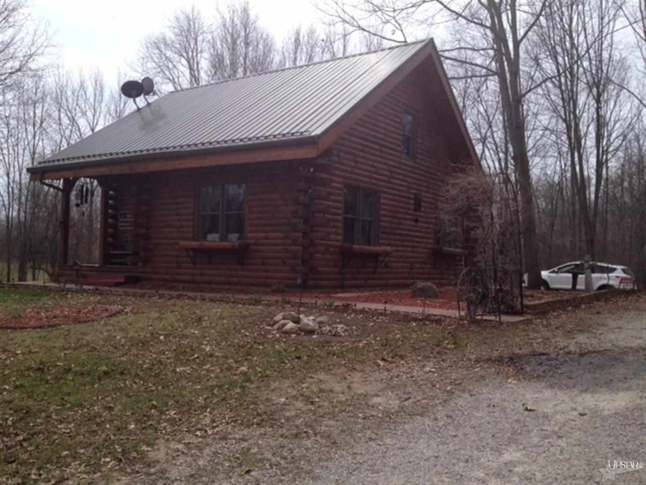 2285 N River Rd W, Albion, IN 46701 photo 7