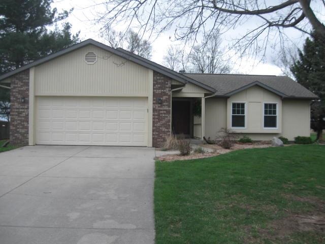 21832 Angela Dr, Goshen, IN 46526 photo 1