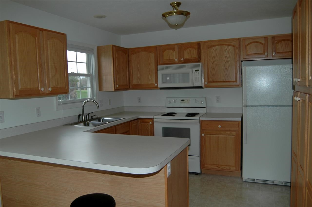 5583 Place Dr, South Bend, IN 46614 photo 8