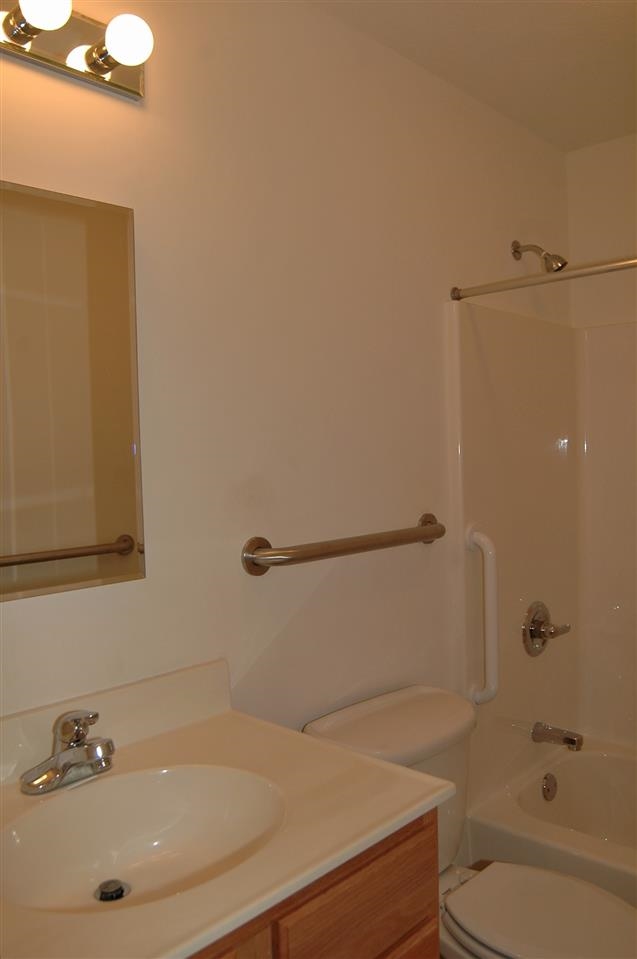 5583 Place Dr, South Bend, IN 46614 photo 12