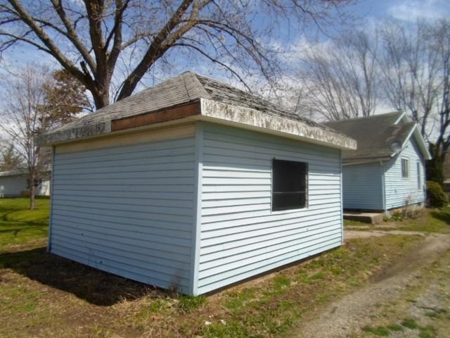 718 Jay St, Ligonier, IN 46767 photo 18