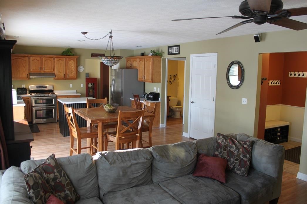 4217 Sail Dr, Mishawaka, IN 46544 photo 4