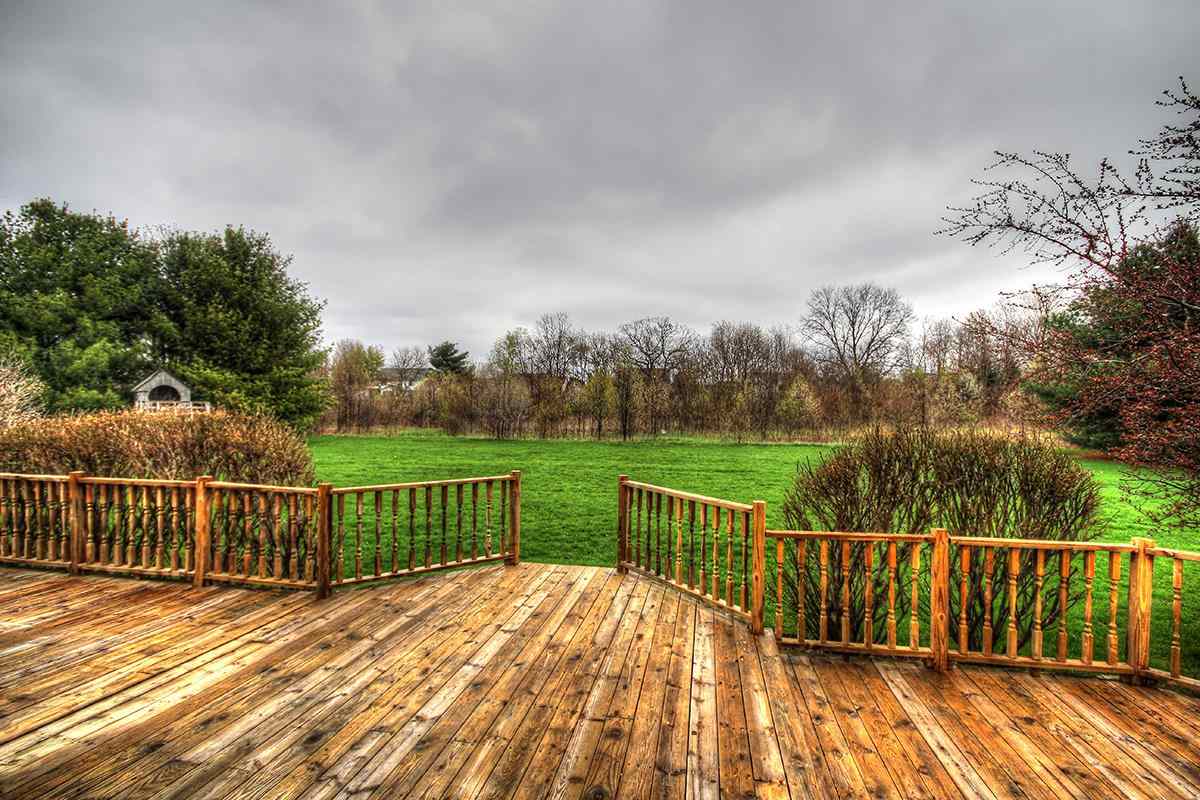 50802 Clover Rd, Granger, IN 46530 photo 5