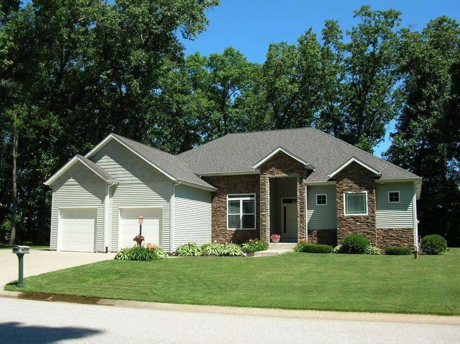 53045 Trinity Ct, Elkhart, IN 46514 photo 1