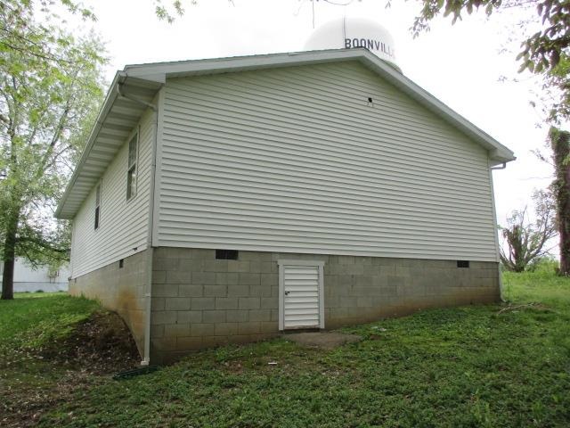 321 S Pine St, Boonville, IN 47601 photo 5