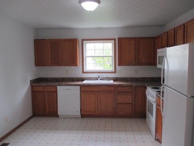 321 S Pine St, Boonville, IN 47601 photo 8