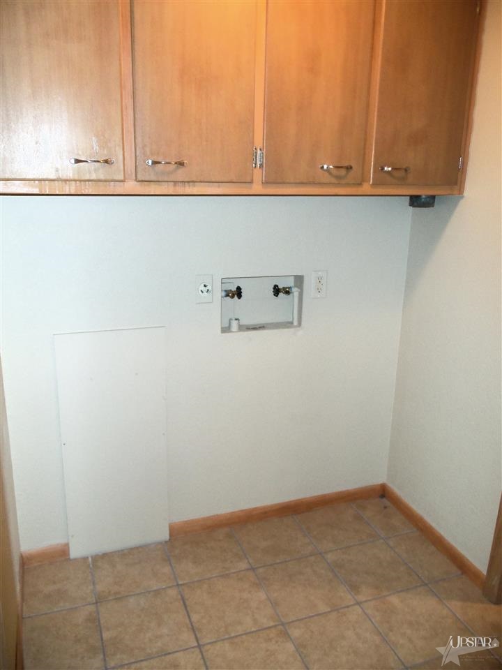4504 Highwood Dr, Fort Wayne, IN 46815 photo 23