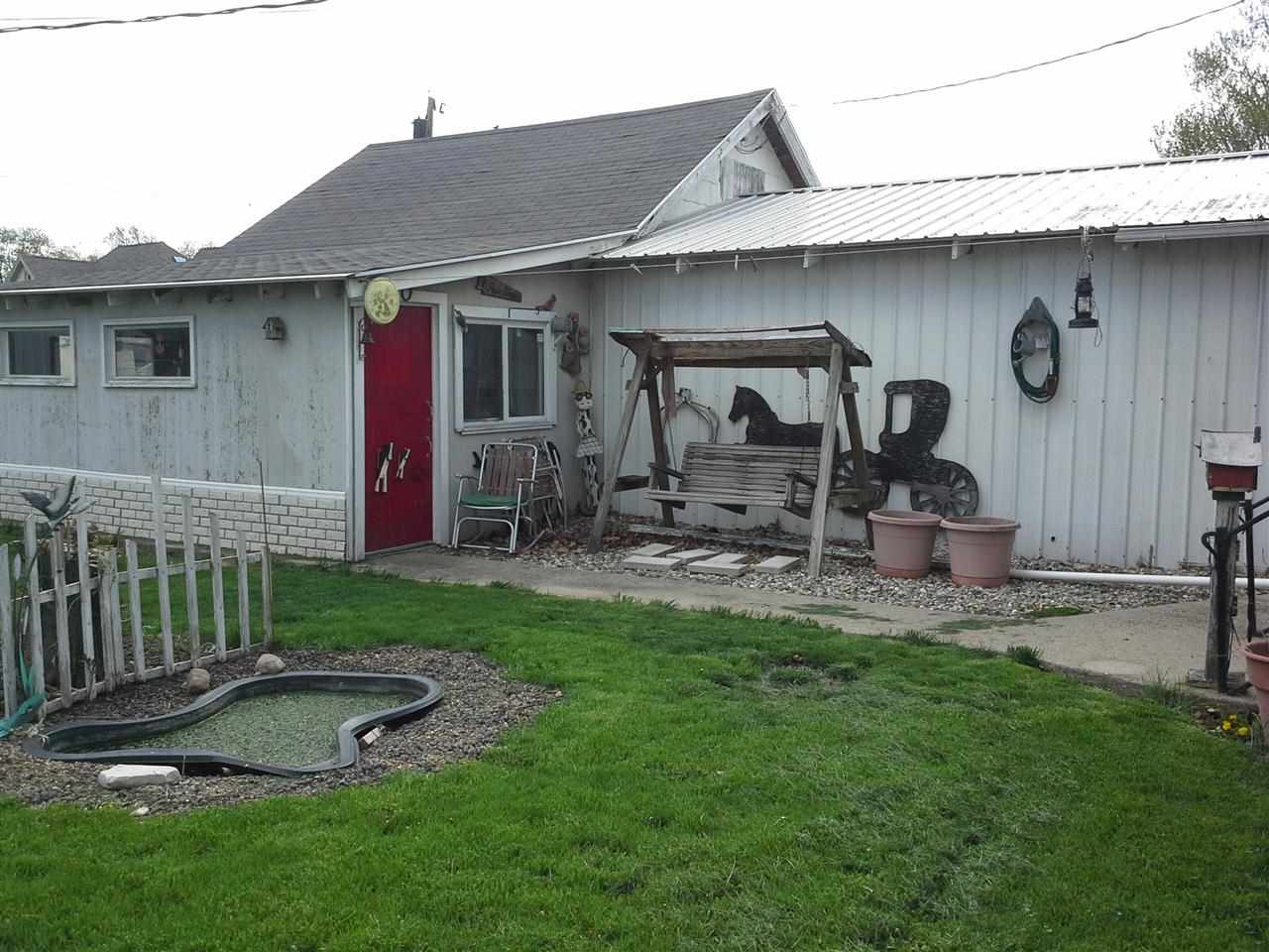 109 E Lincoln St, Kentland, IN 47951 photo 8