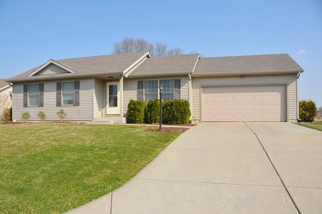 30417 Dunhill Xing, Elkhart, IN 46517 photo 1