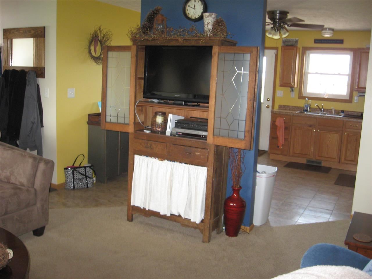 11268 E 1050 N, Otterbein, IN 47970 photo 10