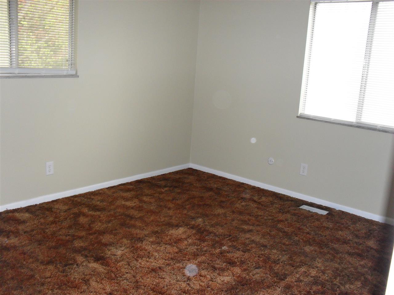 702 Prather St, Burlington, IN 46915 photo 7