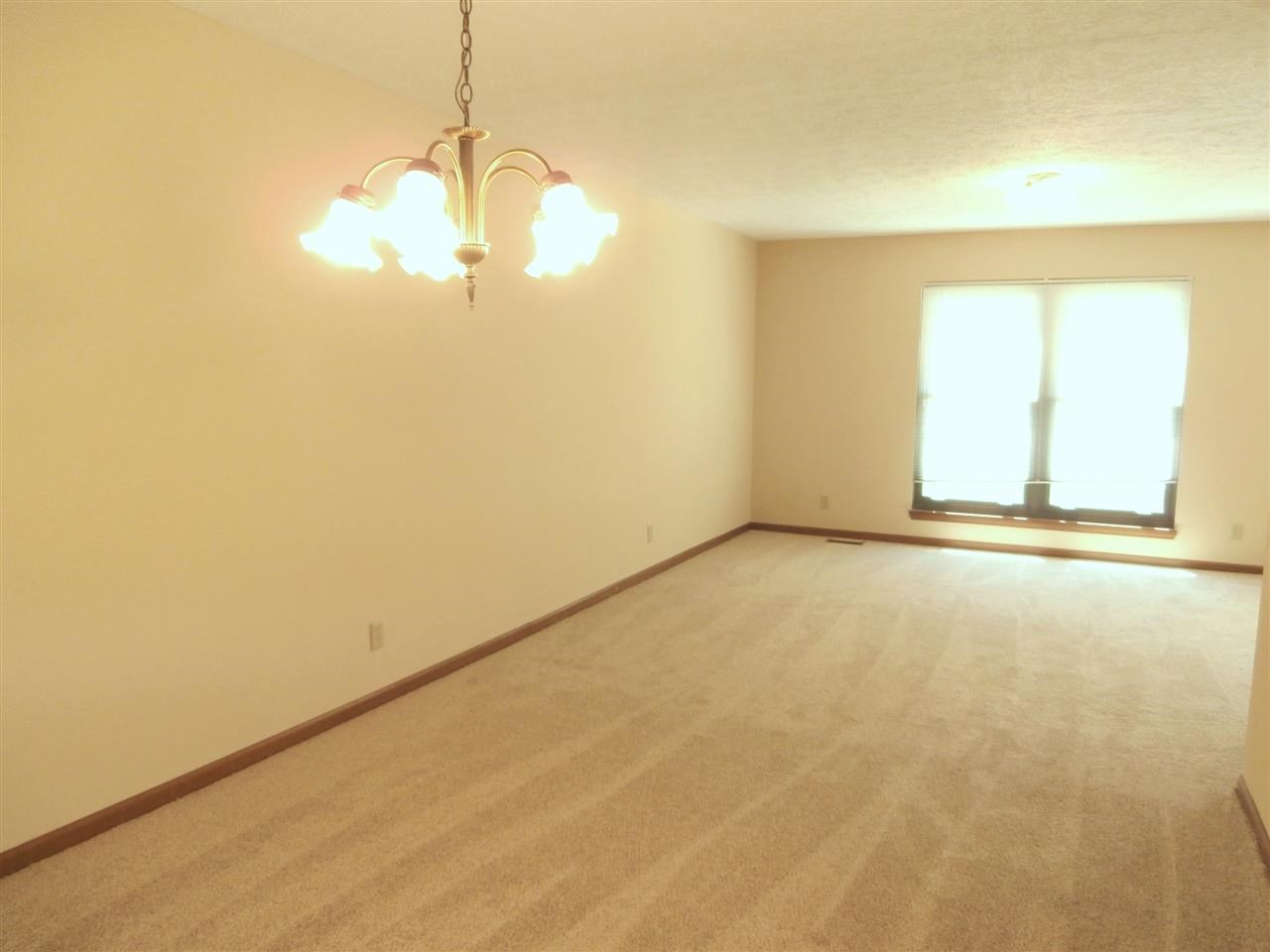 251 Falcon Ct, West Lafayette, IN 47906 photo 4