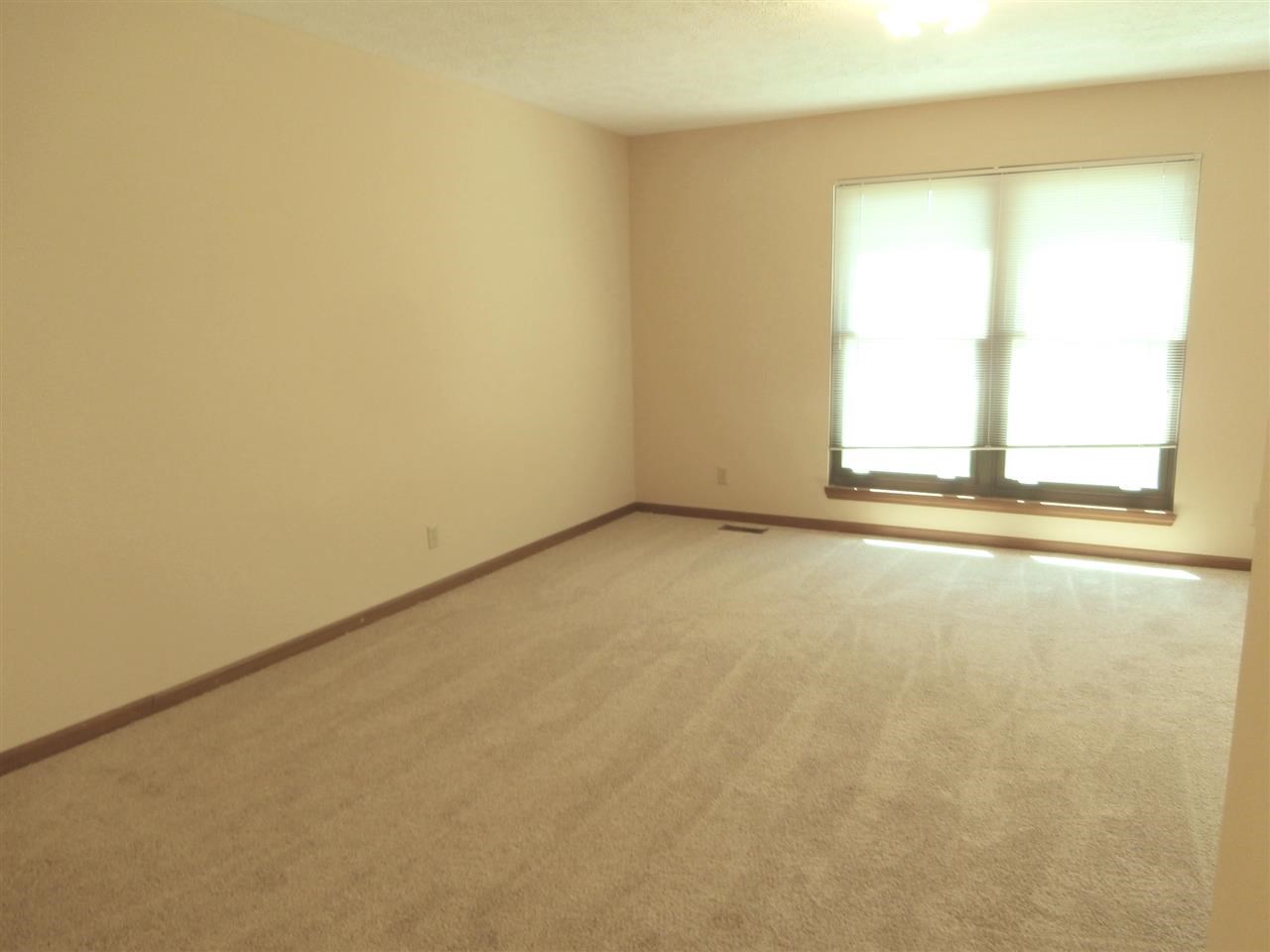 251 Falcon Ct, West Lafayette, IN 47906 photo 5