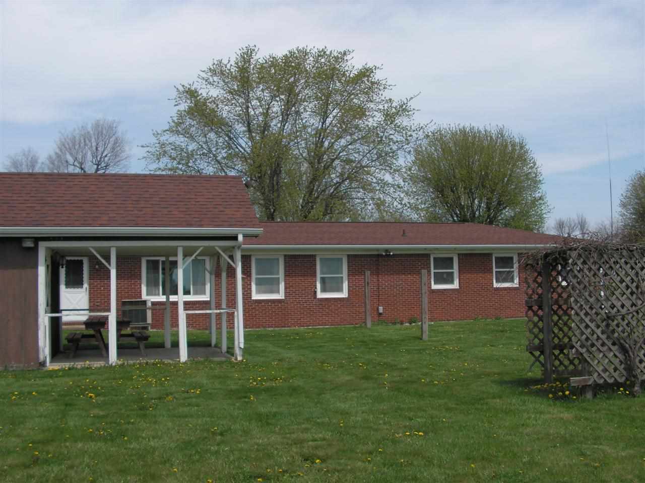 1005 W Goff Dr, Marion, IN 46953 photo 3