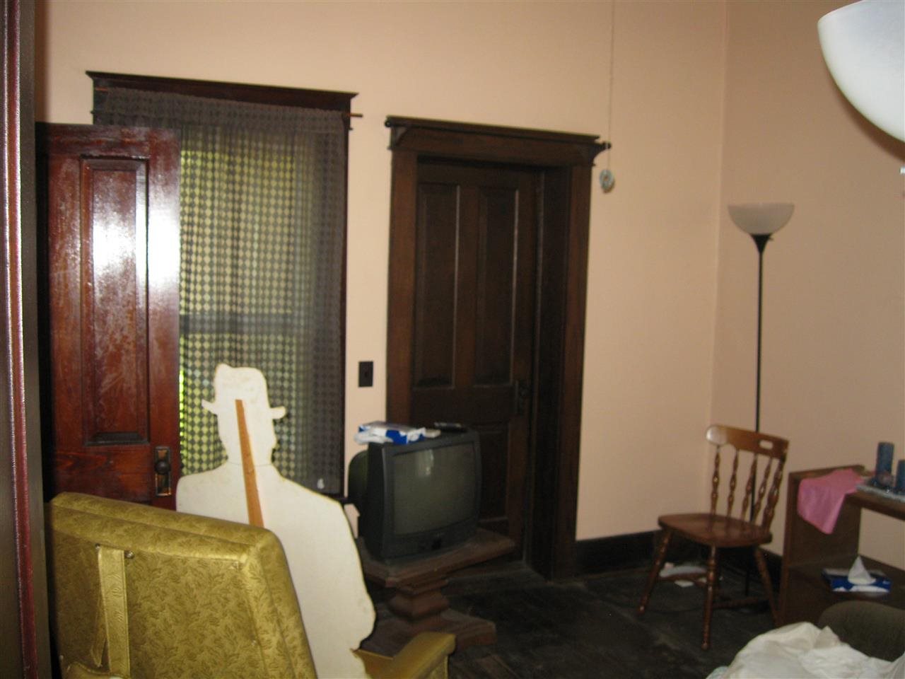 508 N Main St, Huntingburg, IN 47542 photo 11