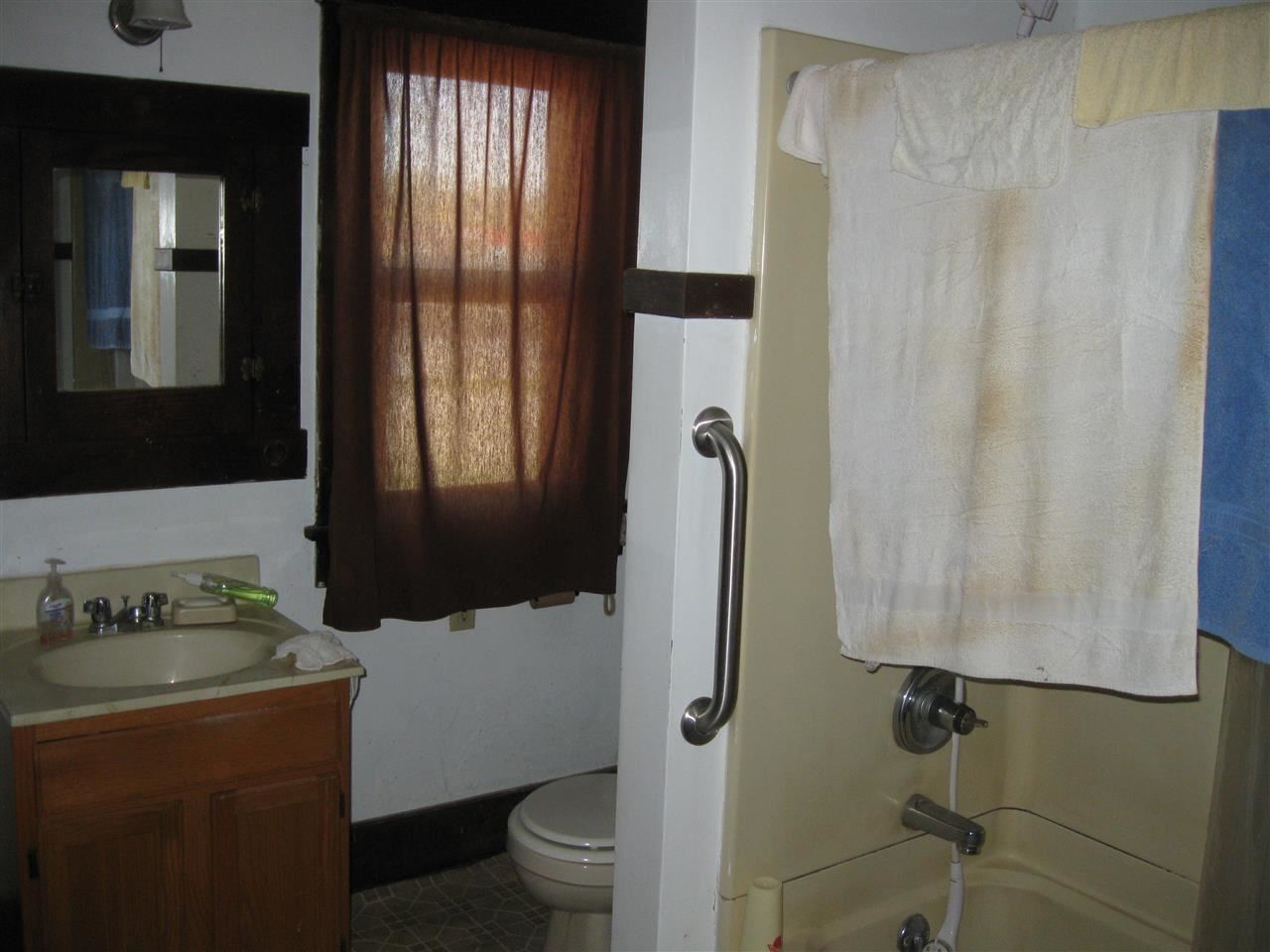 508 N Main St, Huntingburg, IN 47542 photo 3
