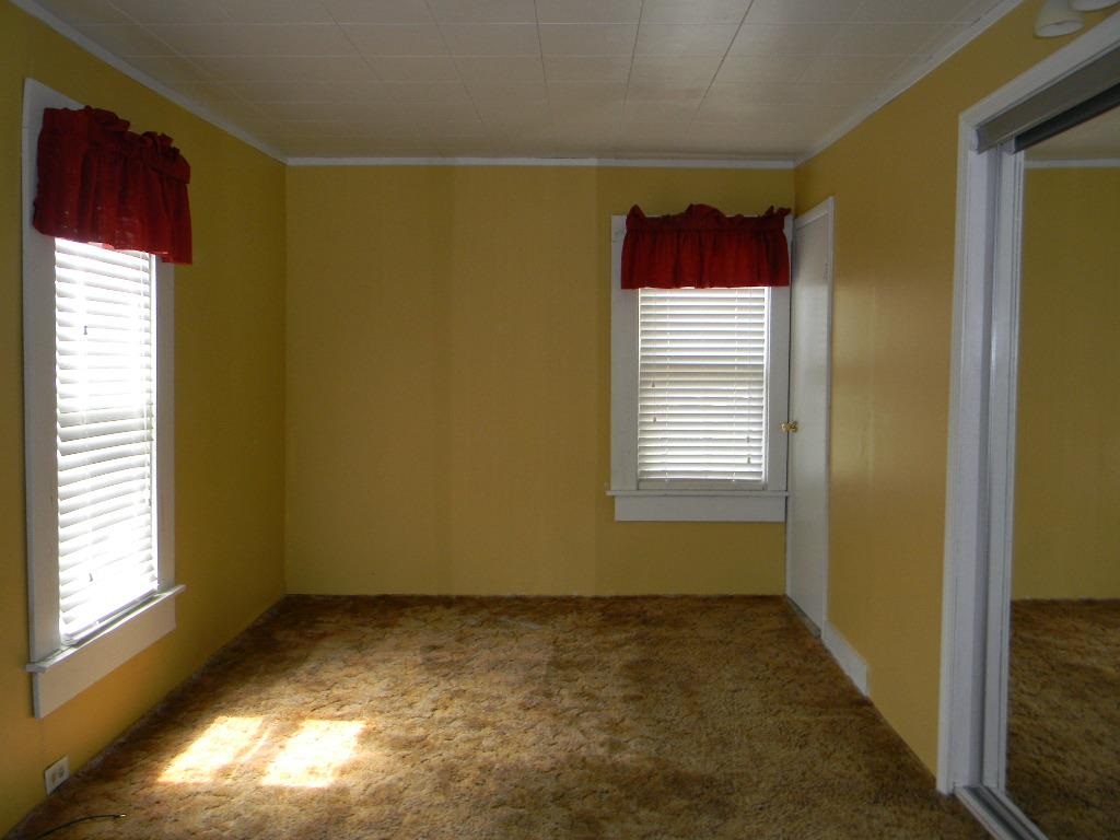 710 Hawpatch St, Lagrange, IN 46761 photo 15