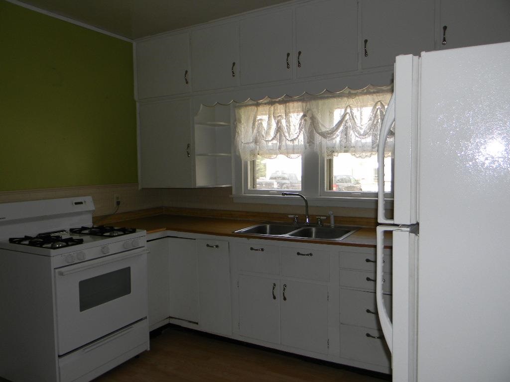 710 Hawpatch St, Lagrange, IN 46761 photo 10