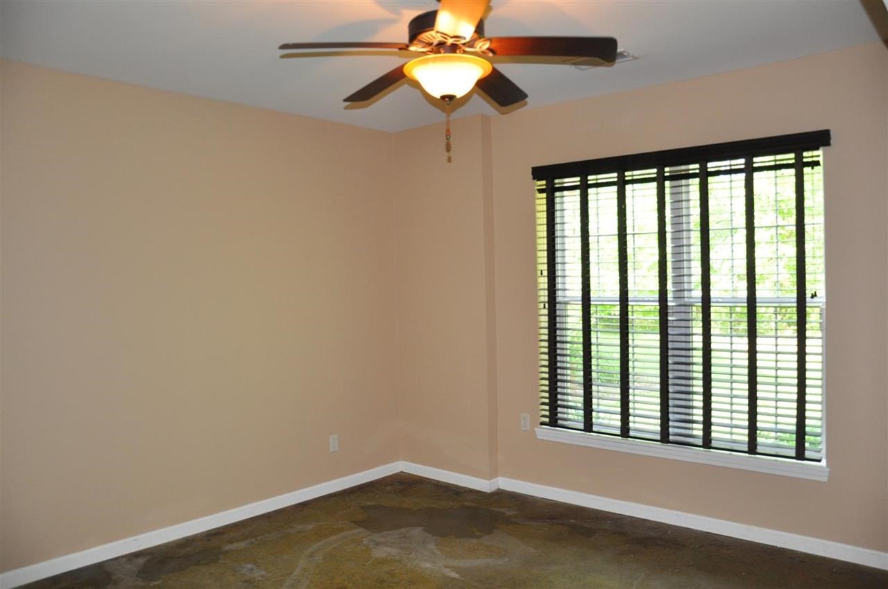 3126 Fawn Hill Dr, Evansville, IN 47711 photo 21