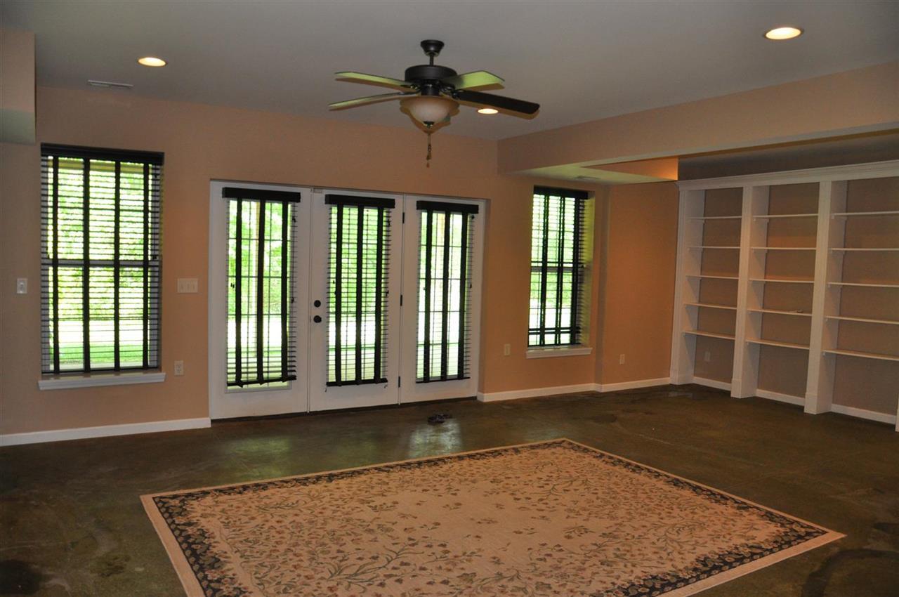 3126 Fawn Hill Dr, Evansville, IN 47711 photo 18