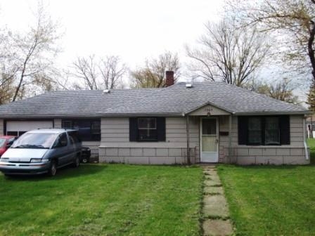 1065 E Centennial St, Nappanee, IN 46550 photo 3