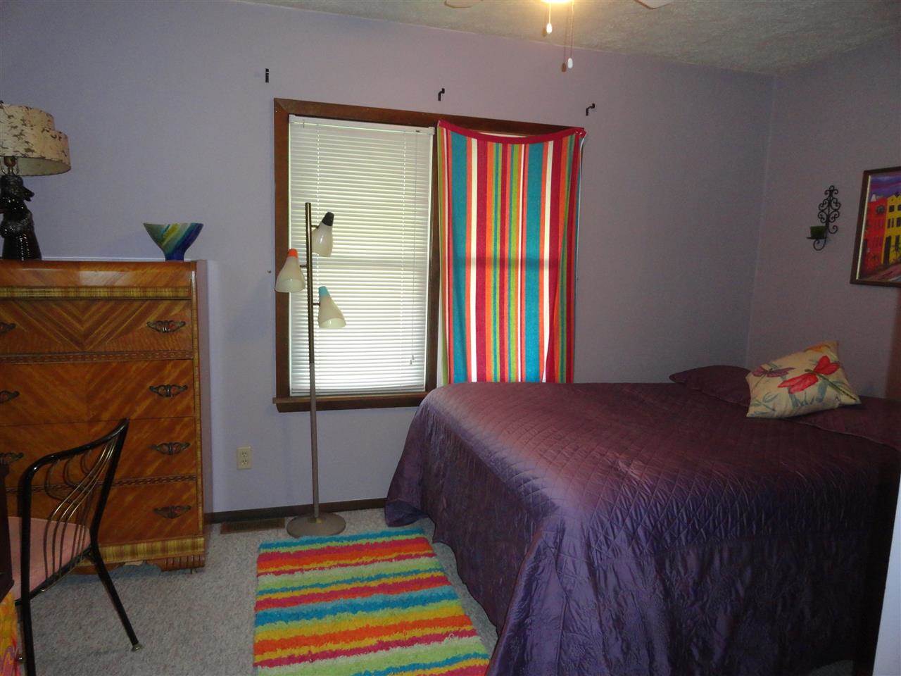 319 Walker Ave, Evansville, IN 47712 photo 3