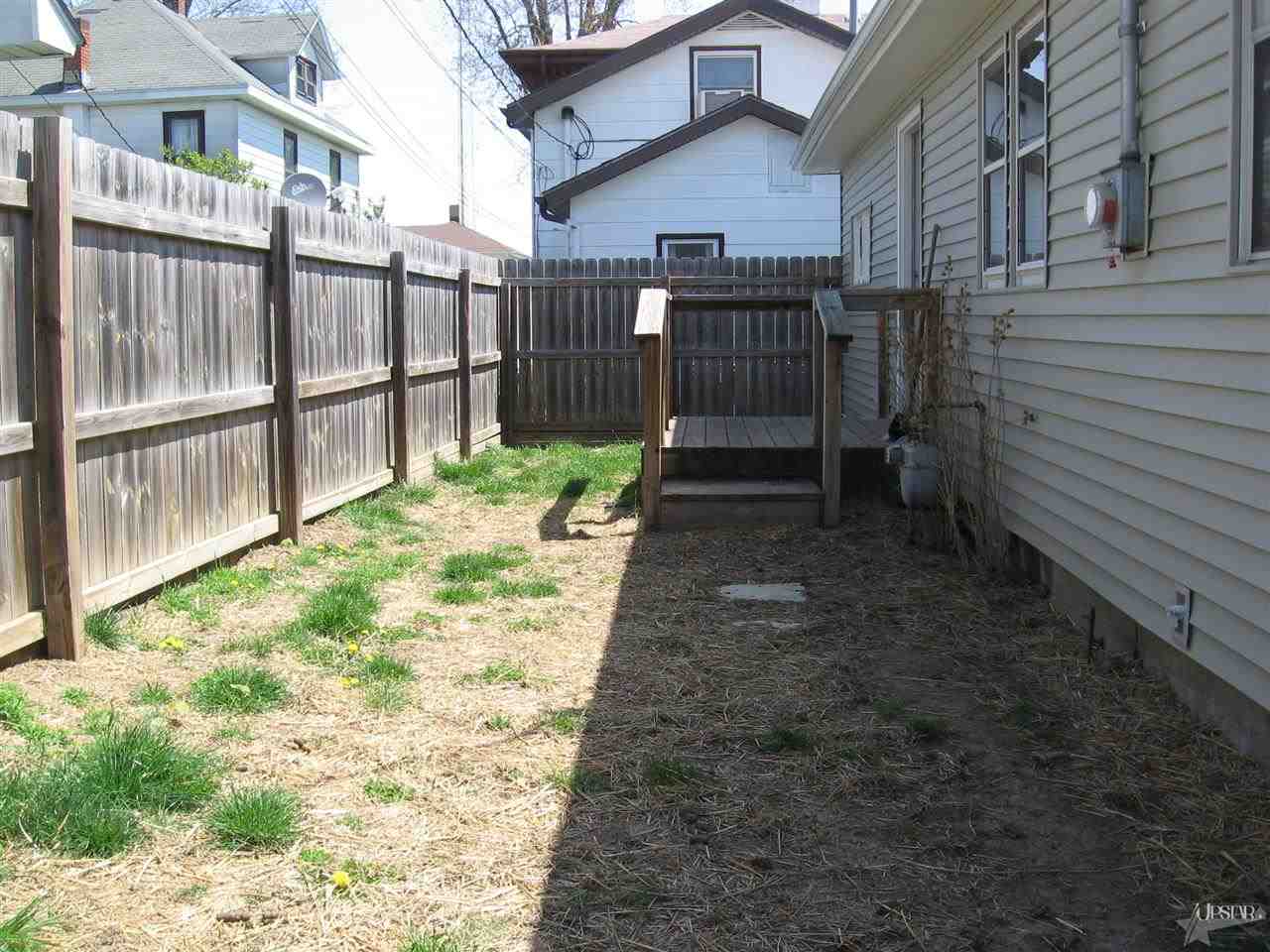 208 W Ellsworth St, Columbia City, IN 46725 photo 16