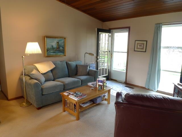 3214 Springbrook Dr, South Bend, IN 46614 photo 3